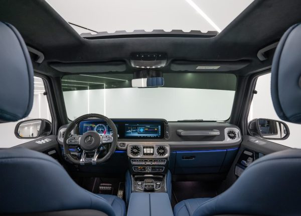 Mercedes AMG G63 2022 White