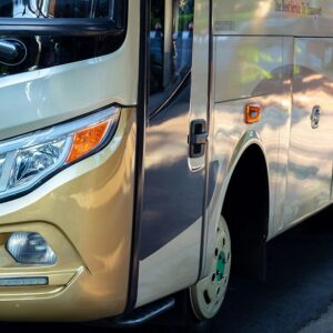 Bus Rental Dubai Abu Dhabi UAE - luxurycar4rent.ae